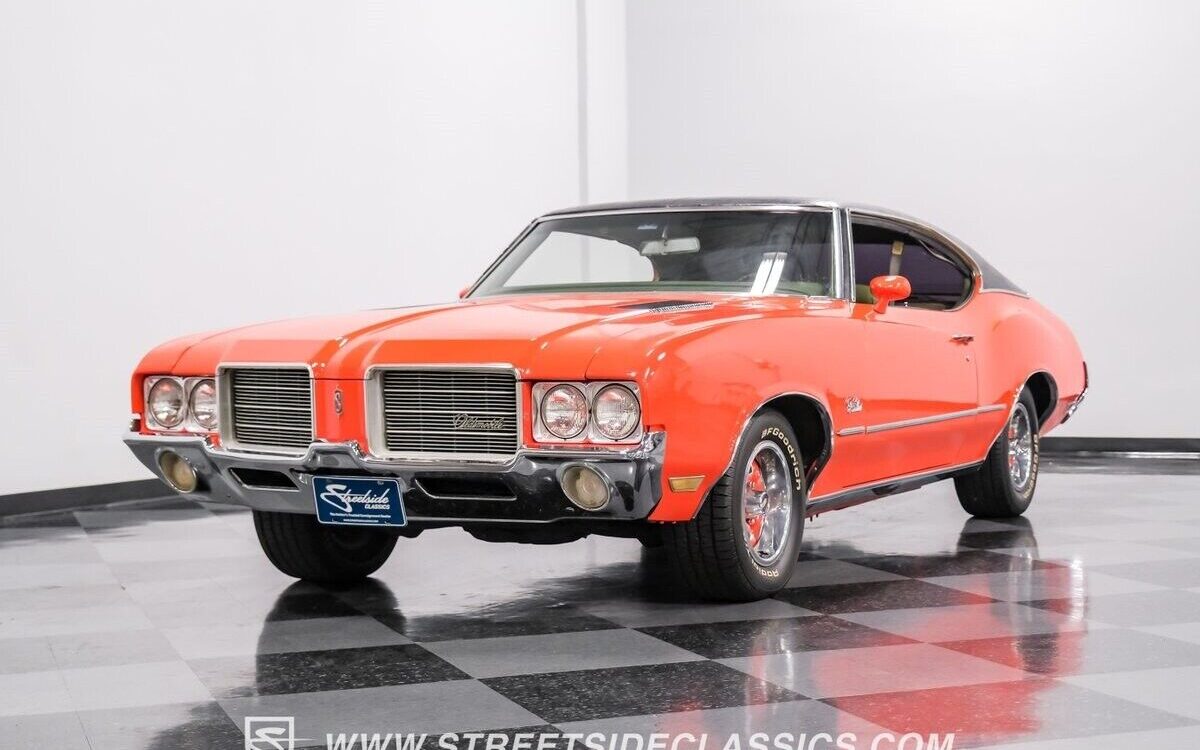 Oldsmobile-Cutlass-1971-5