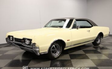 Oldsmobile-Cutlass-Coupe-1967-5