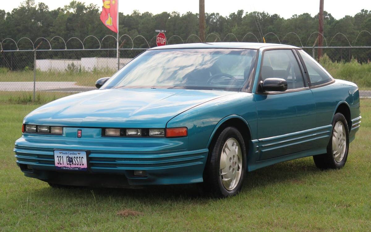 Oldsmobile-Cutlass-supreme-1994-7