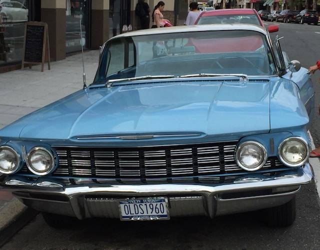 Oldsmobile-Dynamic-88-1960-2