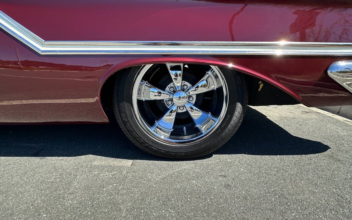 Oldsmobile-Golden-rocket-88-convertible-1957-6