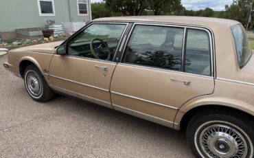 Oldsmobile-Ninety-eight-98-regency-elite-1988-1