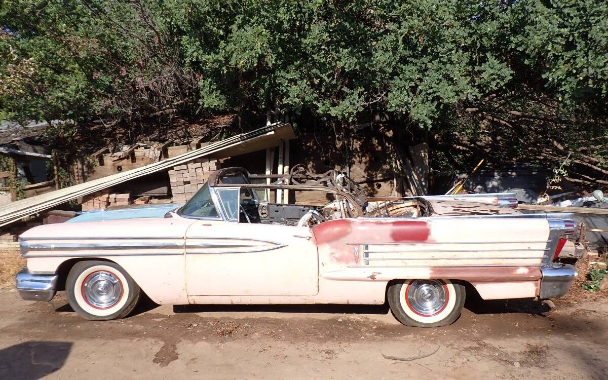 Oldsmobile-S88-convertible-1958-1