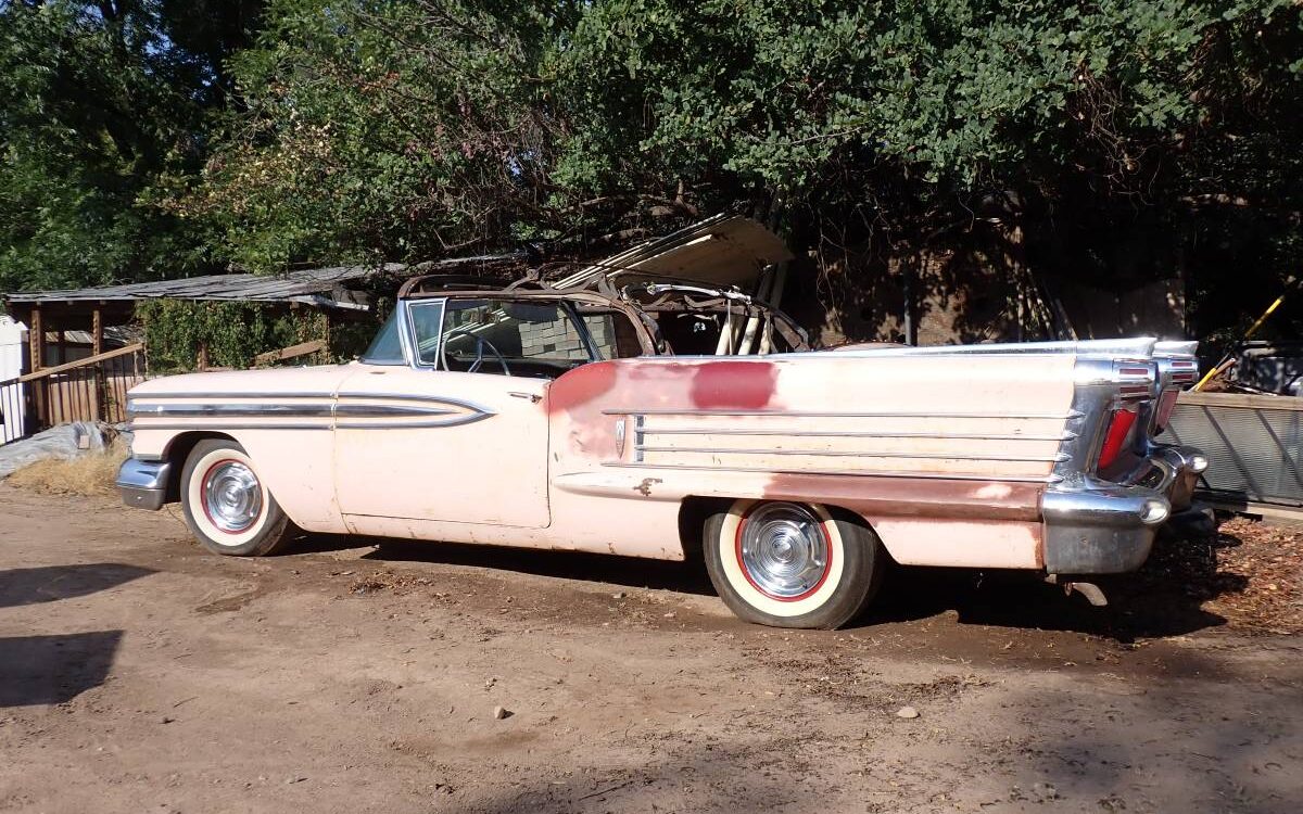 Oldsmobile-S88-convertible-1958-3