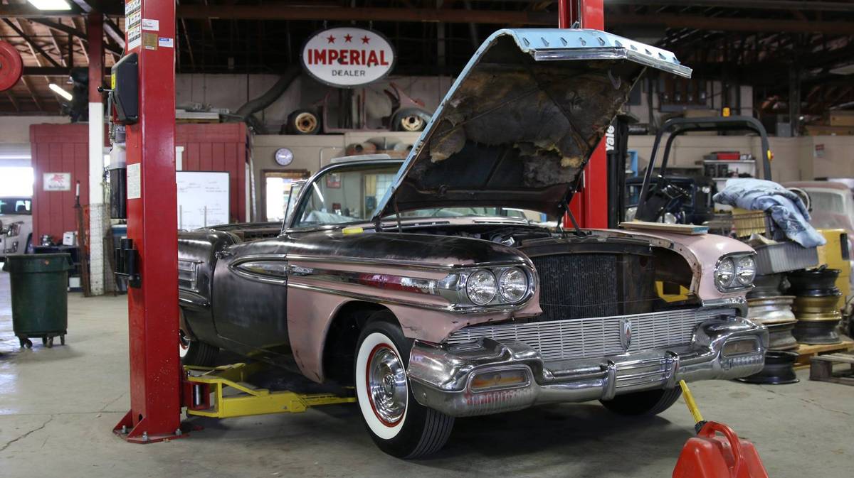 Oldsmobile-S88-convertible-1958-7