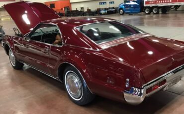 Oldsmobile-Toronado-1969-1