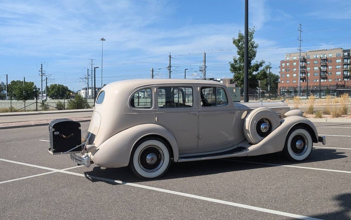 Packard-1936-6