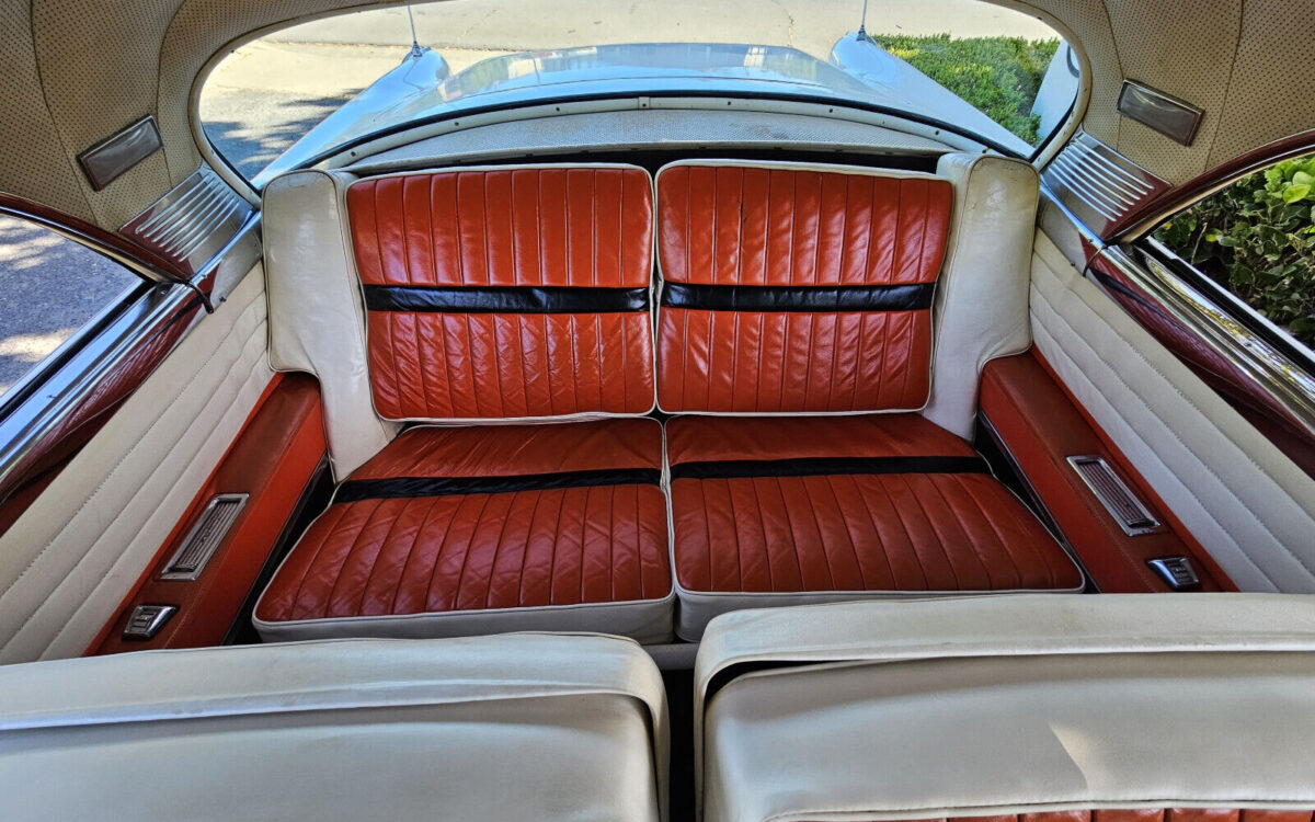 Packard-Caribbean-Coupe-1956-22