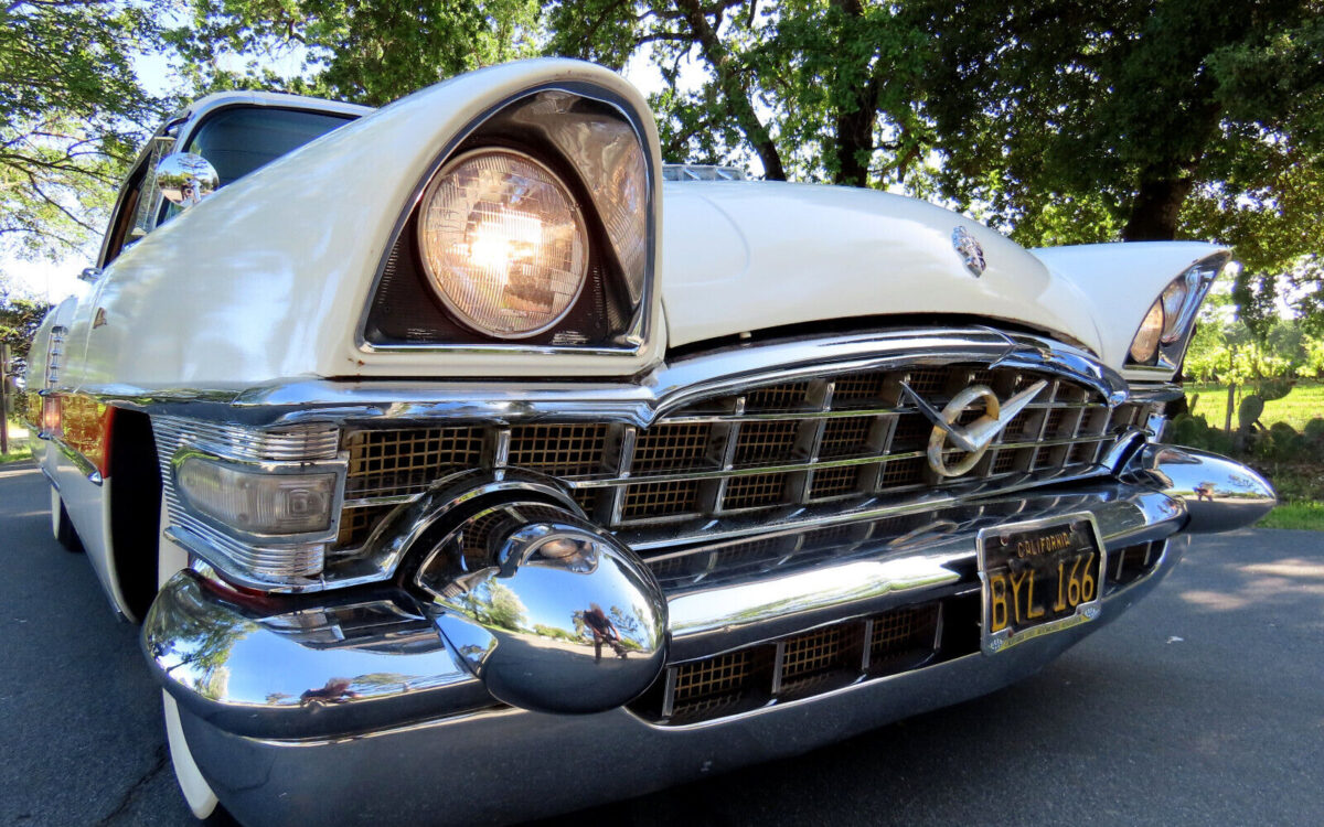 Packard-Caribbean-Coupe-1956-7