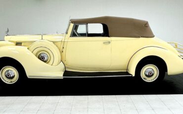 Packard-Twelve-1607-Series-Cabriolet-1938-2