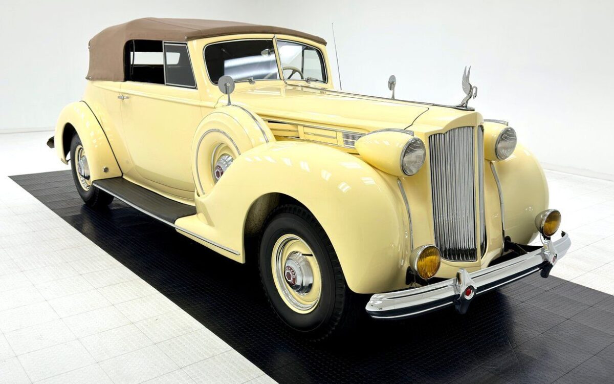 Packard-Twelve-1607-Series-Cabriolet-1938-9