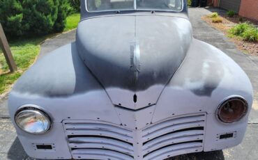 Plymouth-Coupe-1947-3