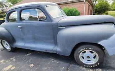 Plymouth-Coupe-1947