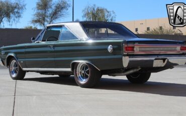 Plymouth-GTX-1967-10