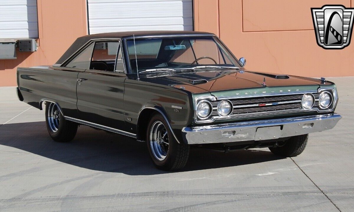 Plymouth-GTX-1967-6