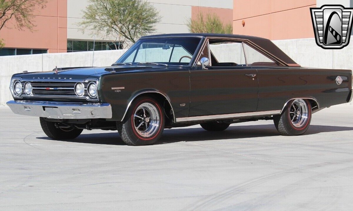 Plymouth-GTX-1967-9