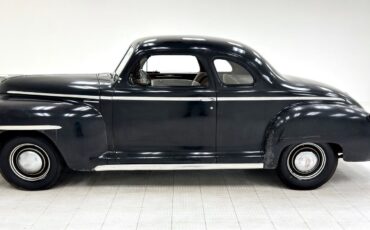 Plymouth-P15-C-Special-Deluxe-Coupe-1947-1