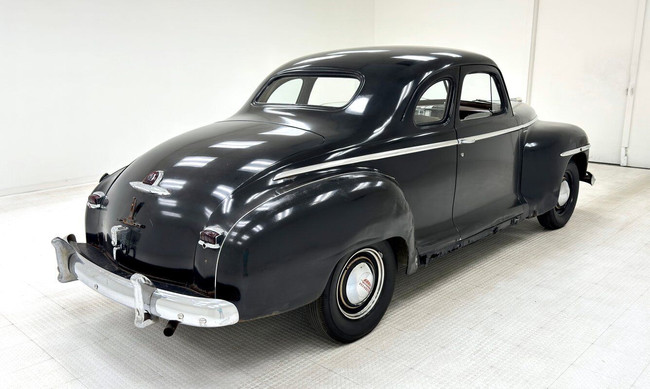 Plymouth-P15-C-Special-Deluxe-Coupe-1947-4