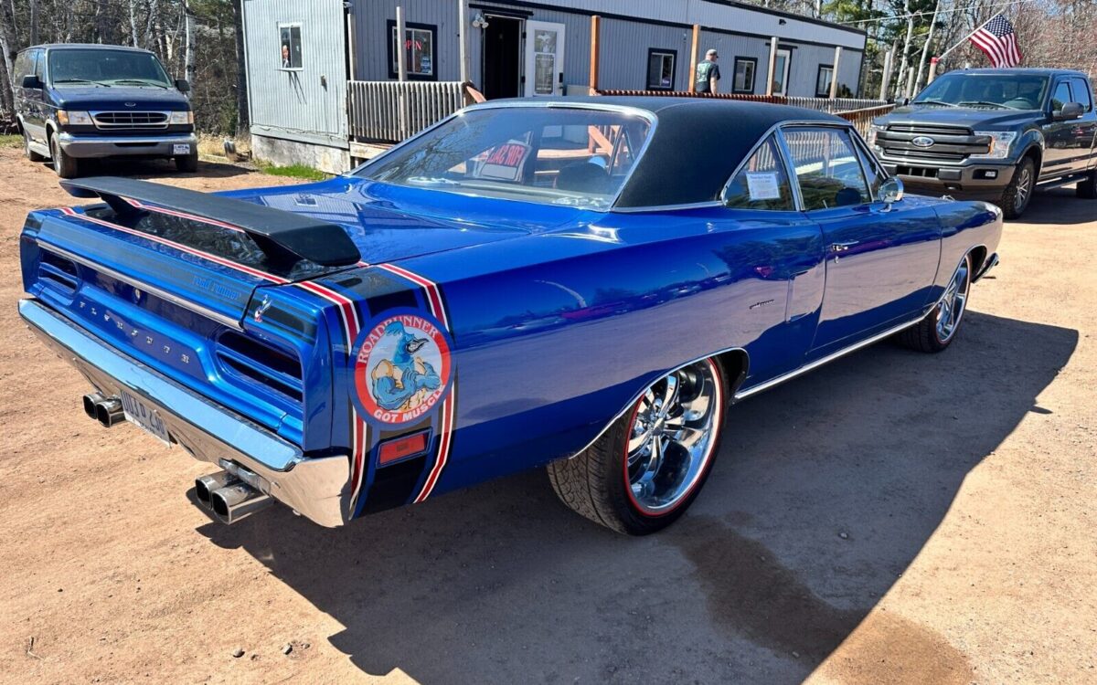 Plymouth-Road-Runner-1970-5