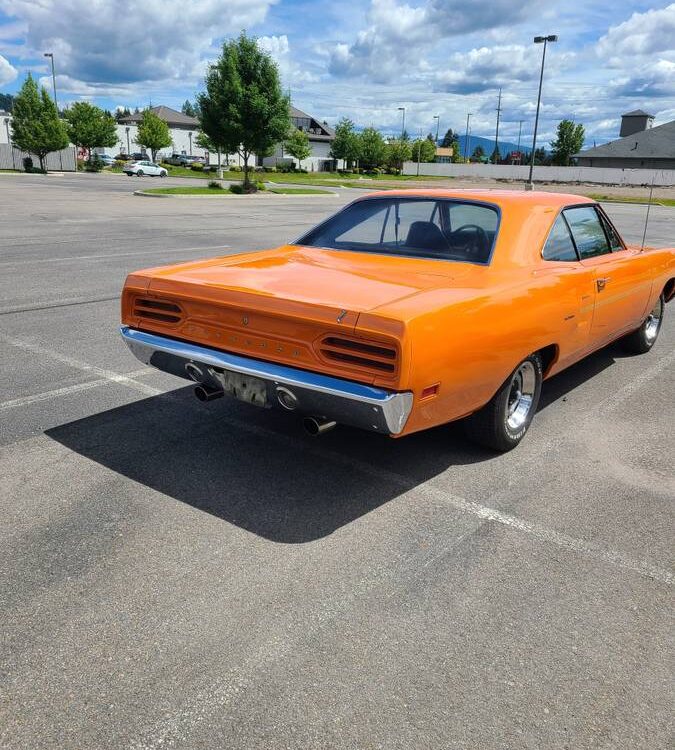 Plymouth-Road-runner-1970