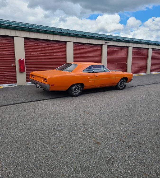 Plymouth-Road-runner-1970-20