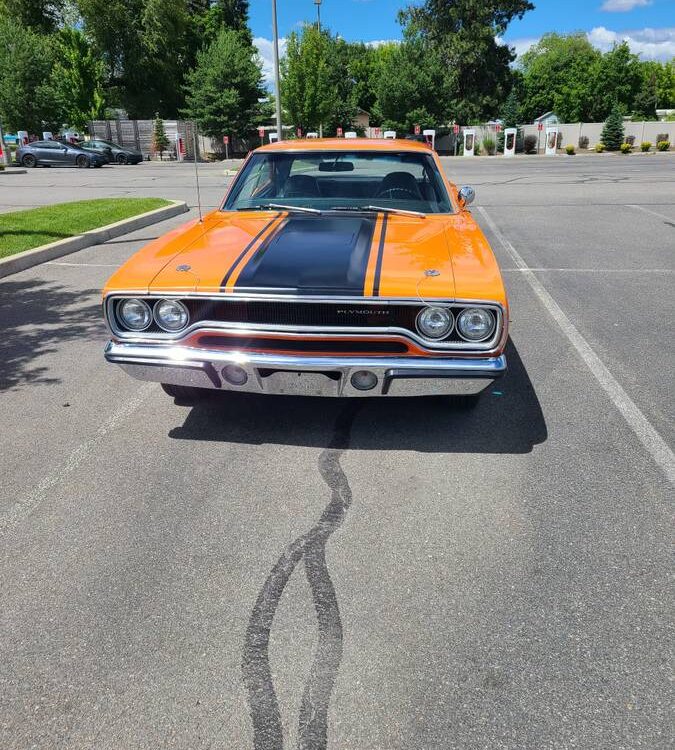 Plymouth-Road-runner-1970-3