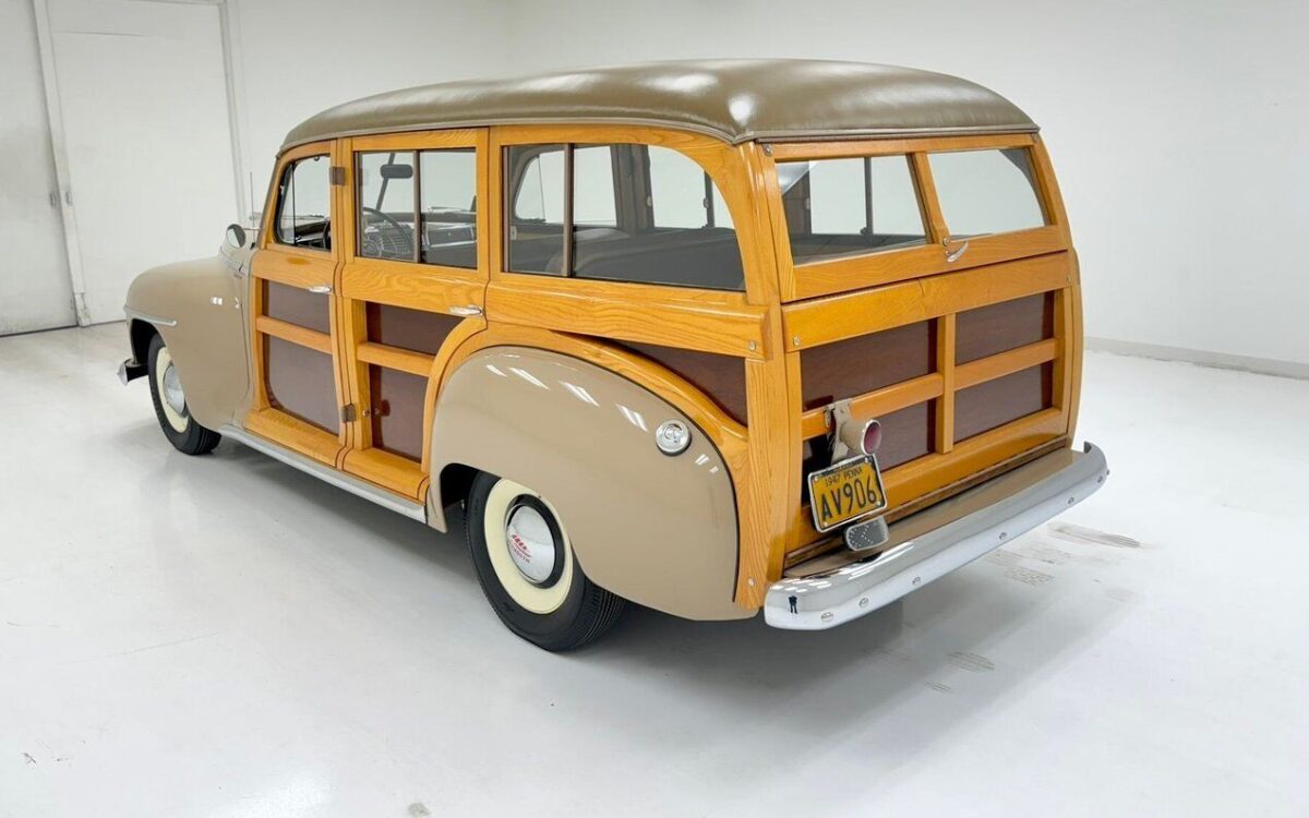 Plymouth-Special-Deluxe-Break-1947-2