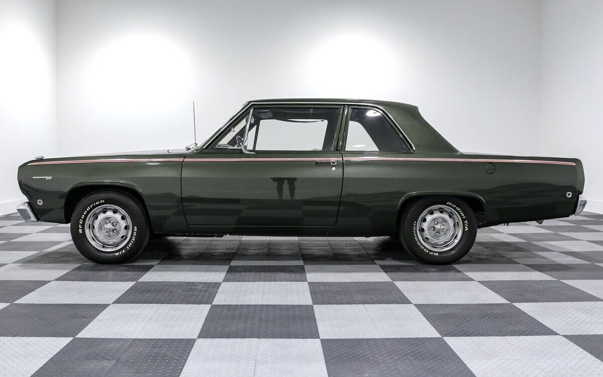 Plymouth-Valiant-Coupe-1968-3