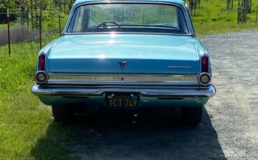 Plymouth-Valiant-signet-2-door-1965-15