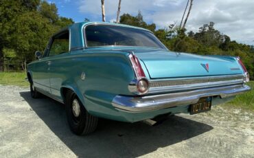 Plymouth-Valiant-signet-2-door-1965-4