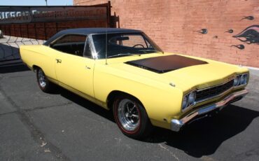 Plymouth-roadrunner-Coupe-1968-1