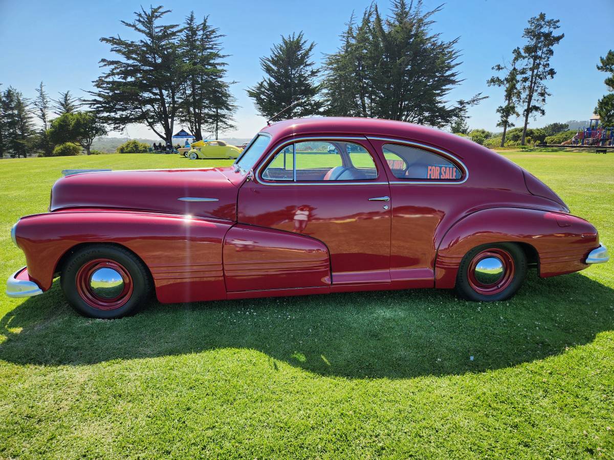 Pontiac-1947-4