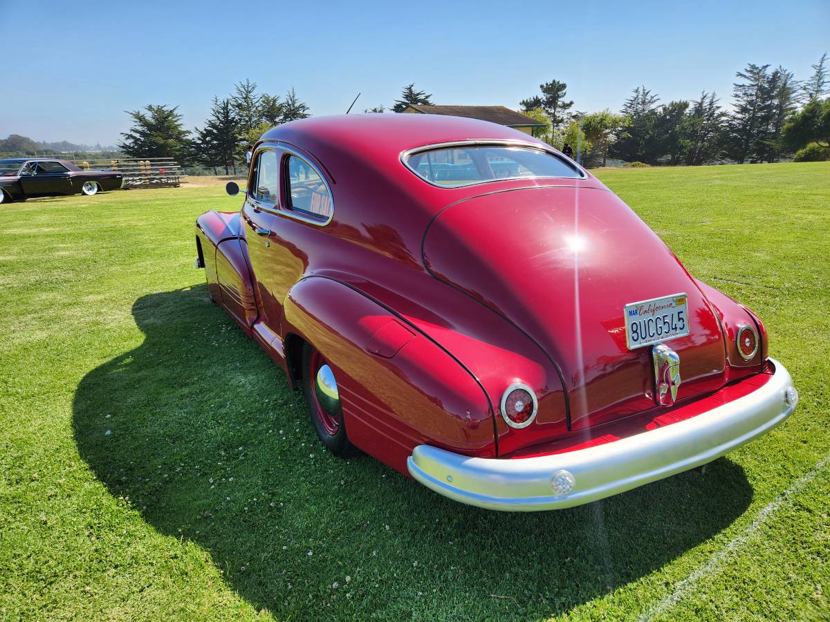 Pontiac-1947-7