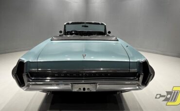 Pontiac-Bonneville-Cabriolet-1964-18