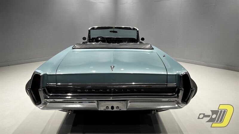 Pontiac-Bonneville-Cabriolet-1964-18