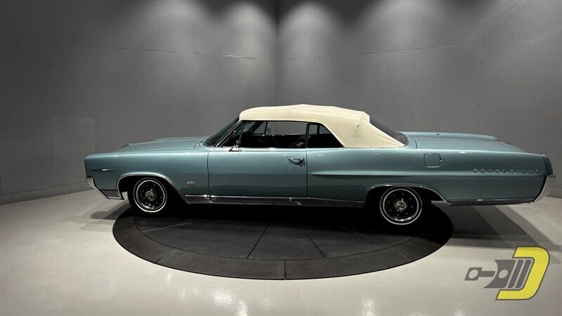 Pontiac-Bonneville-Cabriolet-1964-2