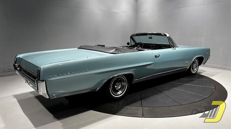 Pontiac-Bonneville-Cabriolet-1964-24