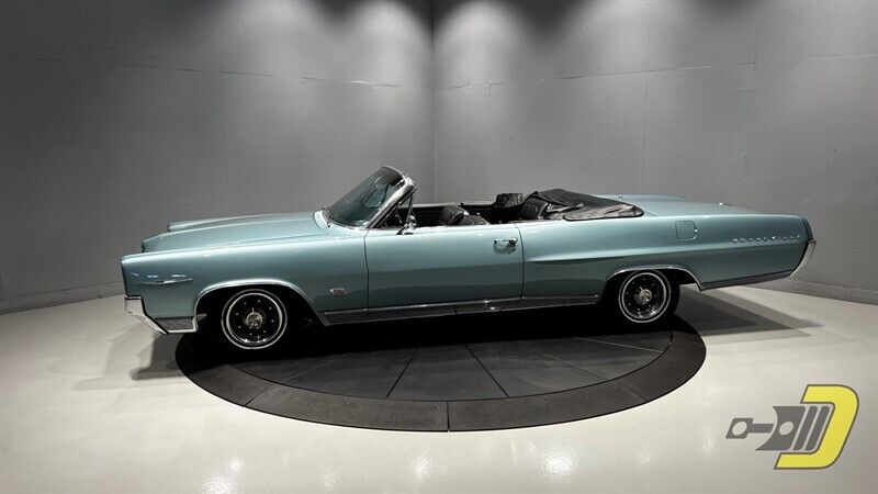 Pontiac-Bonneville-Cabriolet-1964-30