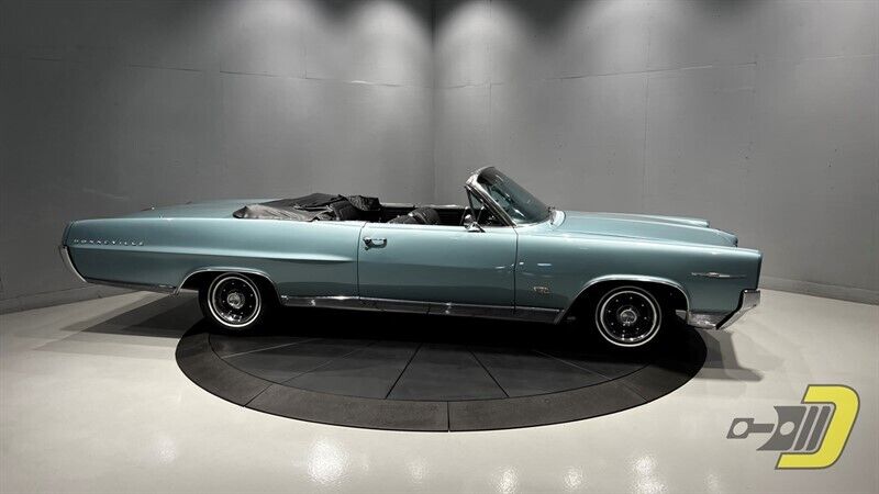 Pontiac-Bonneville-Cabriolet-1964-35