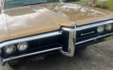 Pontiac-Bonneville-se-1968-7