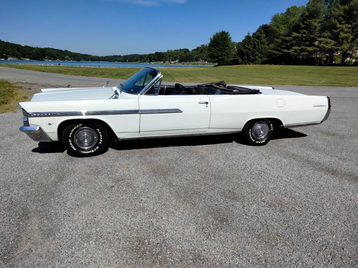 Pontiac-Bonnieville-convertible-1963-2