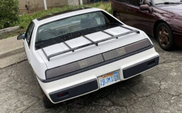 Pontiac-Fiero-se-1984-2