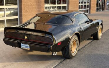 Pontiac-Firebird-1981-12