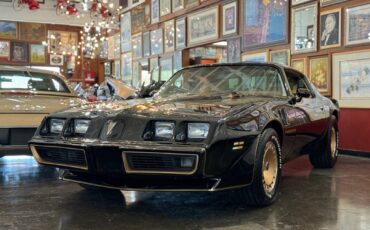 Pontiac-Firebird-1981-22