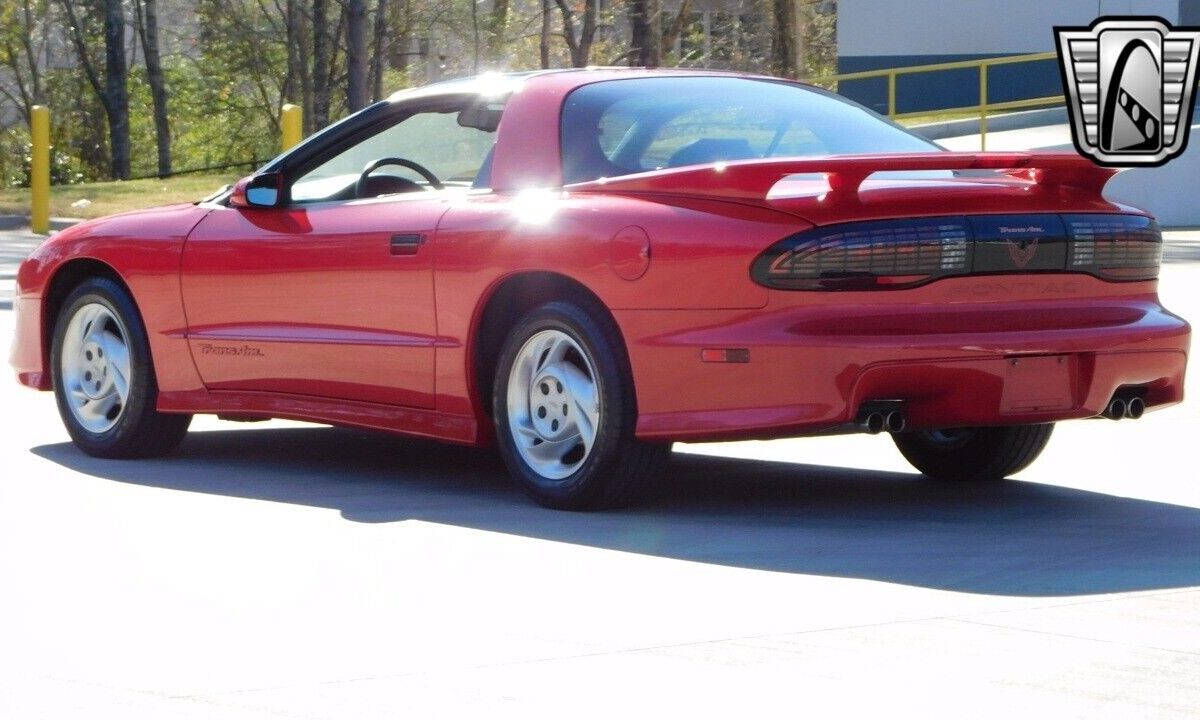 Pontiac-Firebird-1994-5