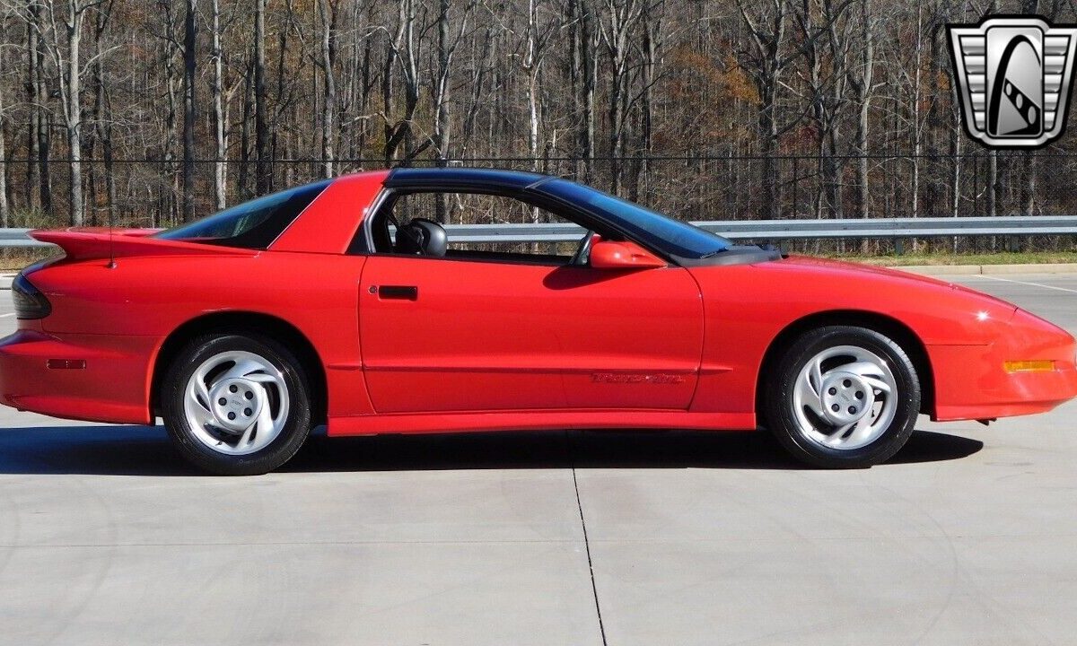 Pontiac-Firebird-1994-8