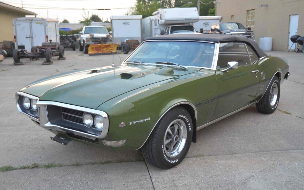 Pontiac-Firebird-Cabriolet-1968-1