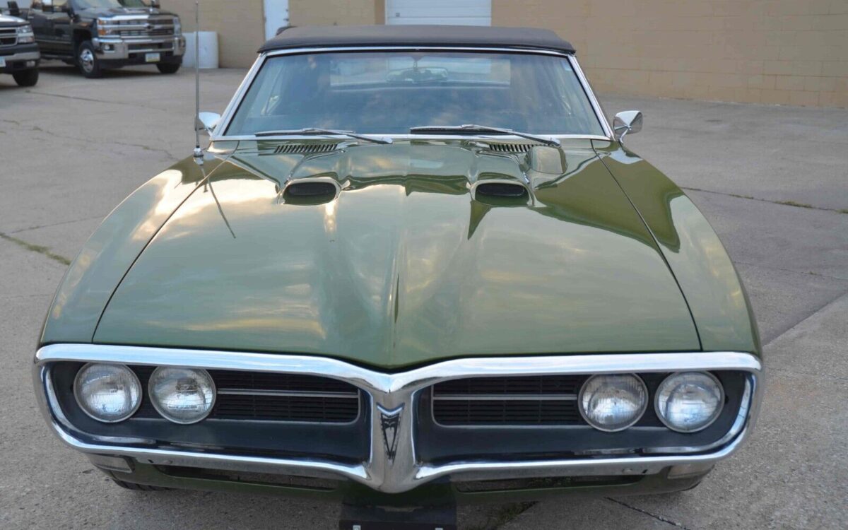 Pontiac-Firebird-Cabriolet-1968-12