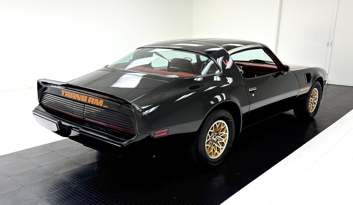 Pontiac-Firebird-Coupe-1979-5