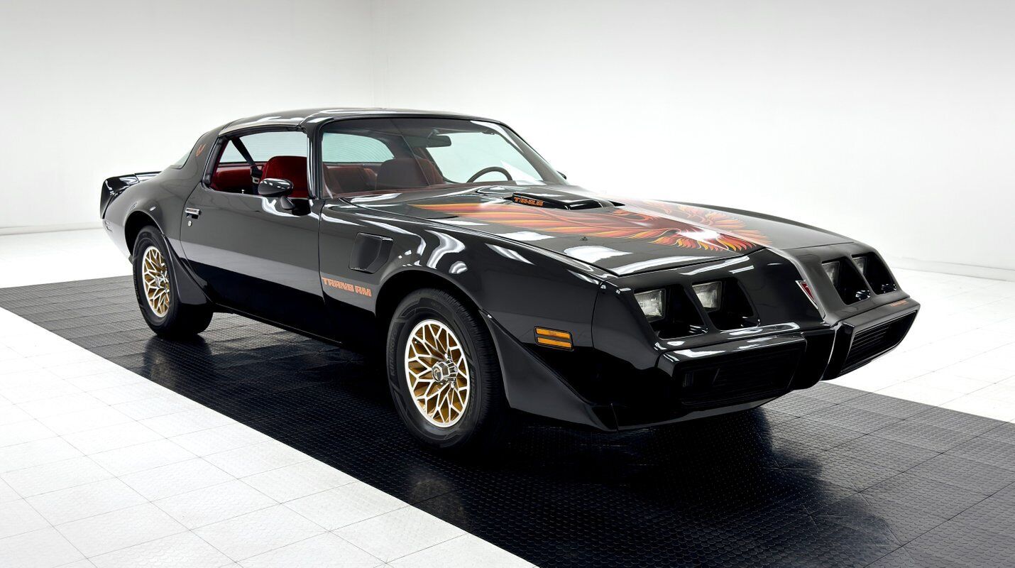 Pontiac-Firebird-Coupe-1979-7